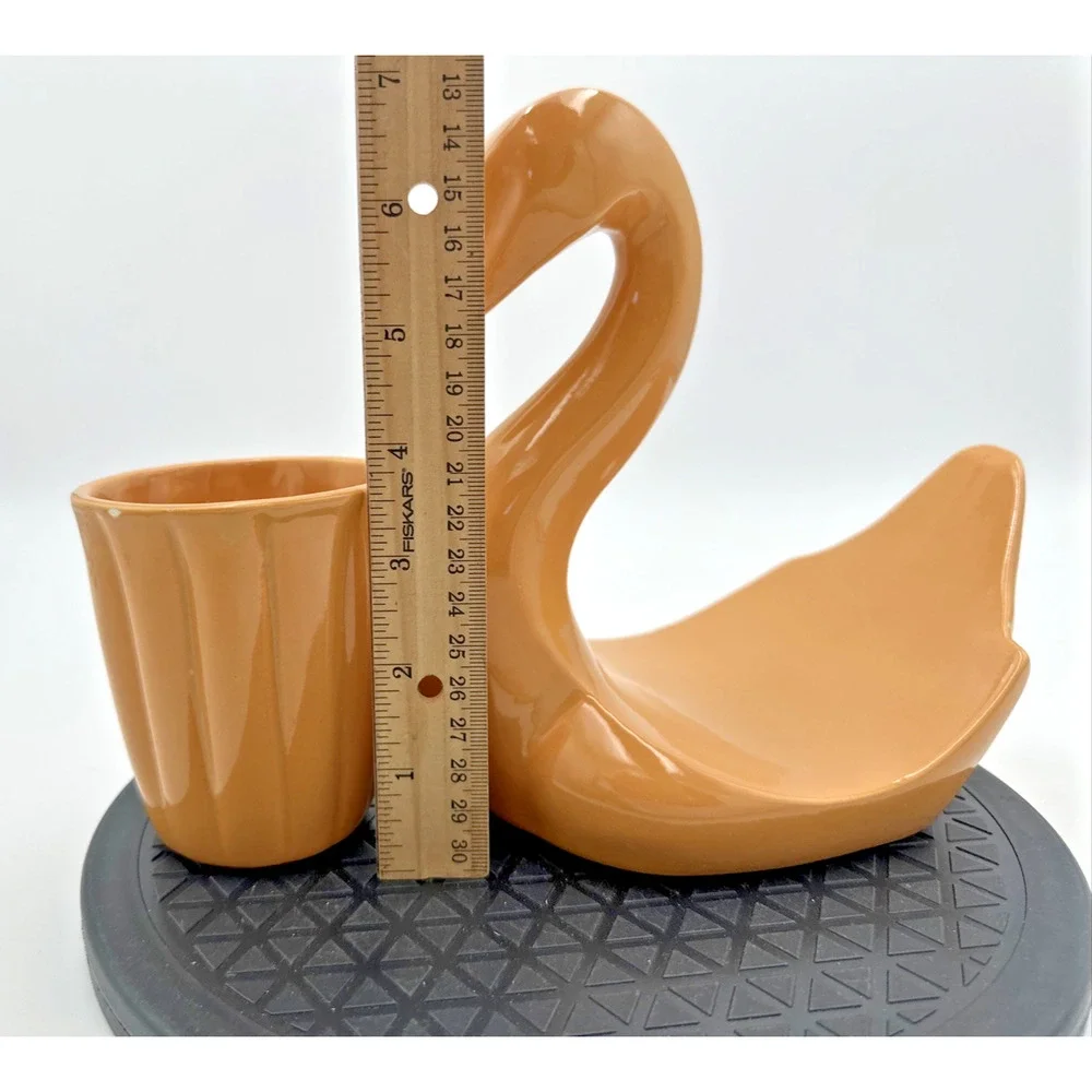 VTG MCM Vohann Of California Swan Towel Holder And Cup